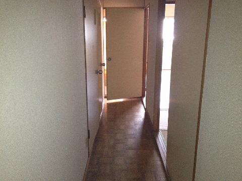 Other room space. Corridor