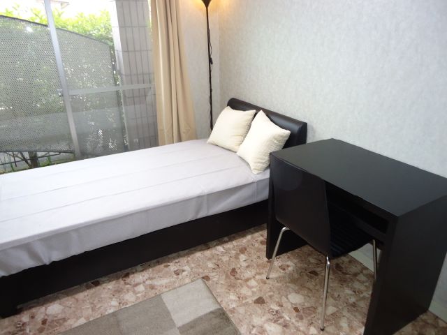 Living and room