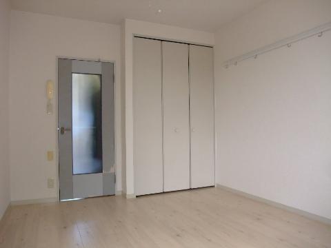 Other room space