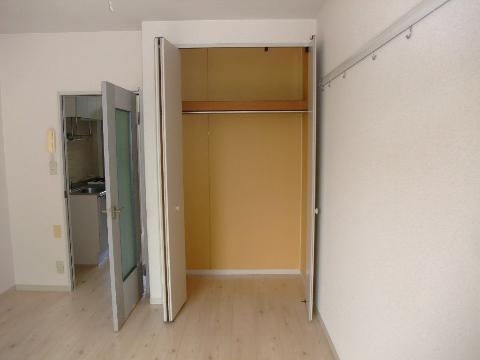 Other room space