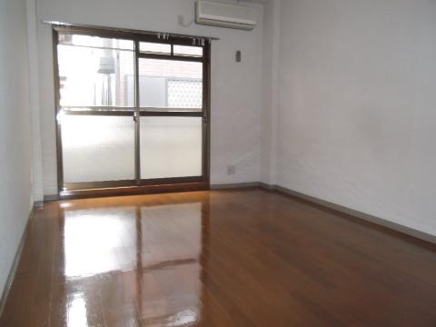 Living and room. Western style room