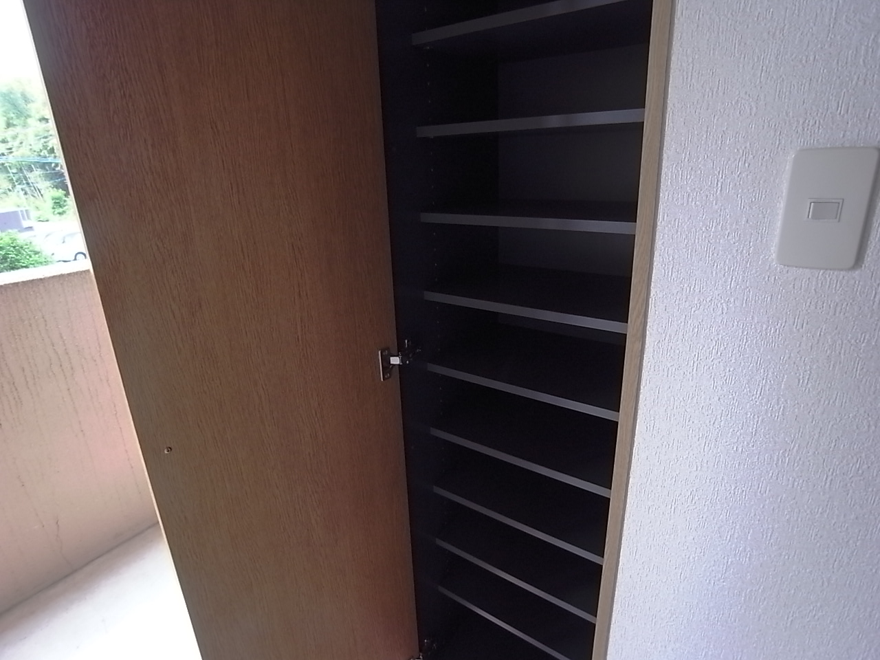 Other Equipment. Cupboard storage. Enter a lot