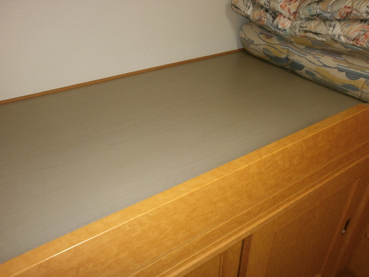 Other room space. bed