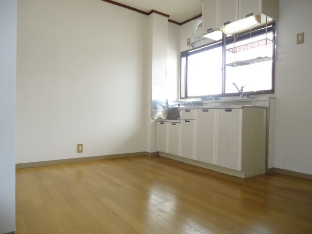 Living and room. It is likely to be delicious dishes I