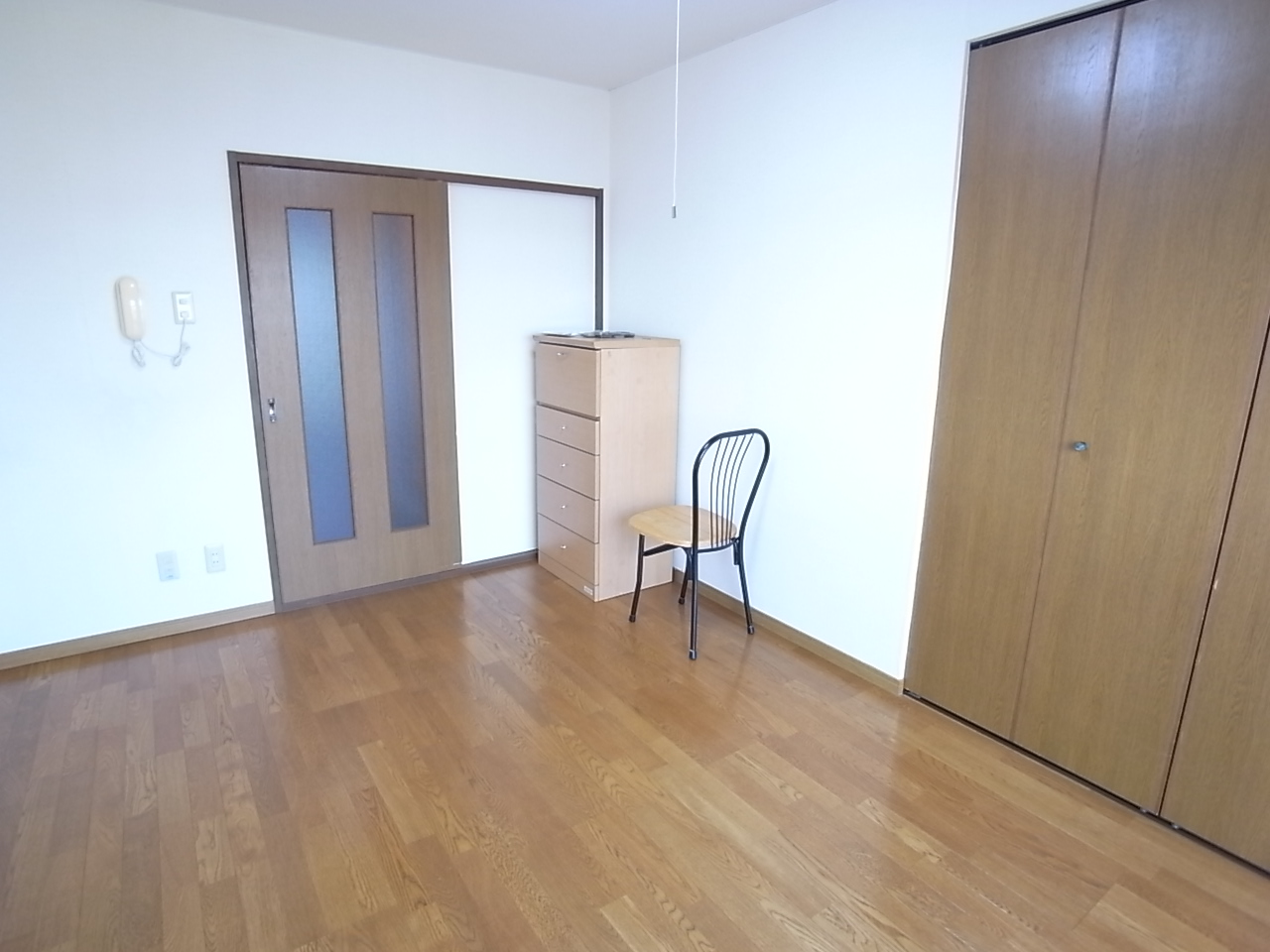 Living and room