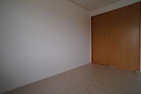 Living and room. Japanese-style room 6 quires