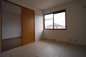 Living and room. Japanese-style room 6 quires
