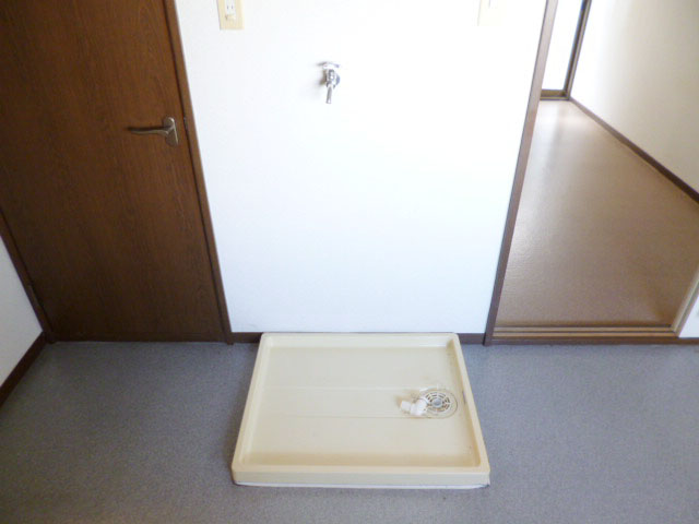 Other room space. Indoor Laundry Storage