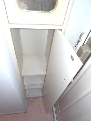 Receipt. Fujioka Fujioka Akkora Rent indoor storage