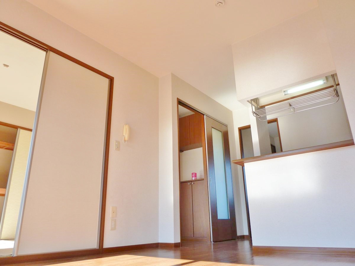 Living and room. Place the furniture easy to build is happy.