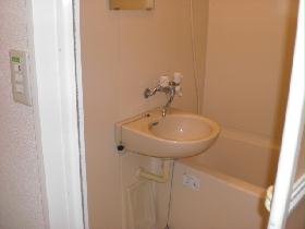 Bath. It is a toilet and another ☆