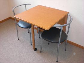 Living and room. Chairs and tables, Western style ☆