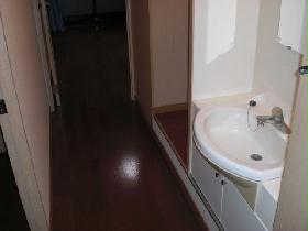 Washroom. Independence is a wash basin ☆