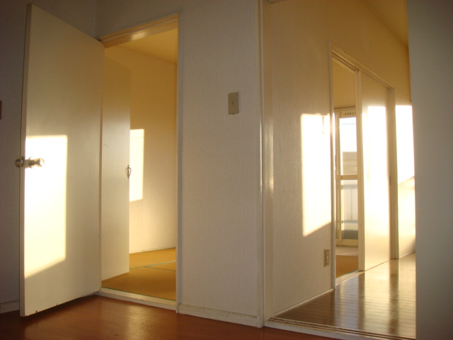 Living and room. It will be the images because it is currently in renovation