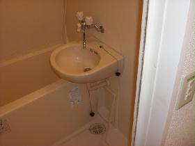 Bath. It is a toilet and another ☆