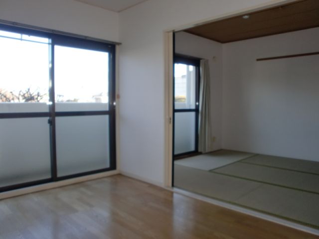 Living and room. Western-style rooms that can be used as a living room.