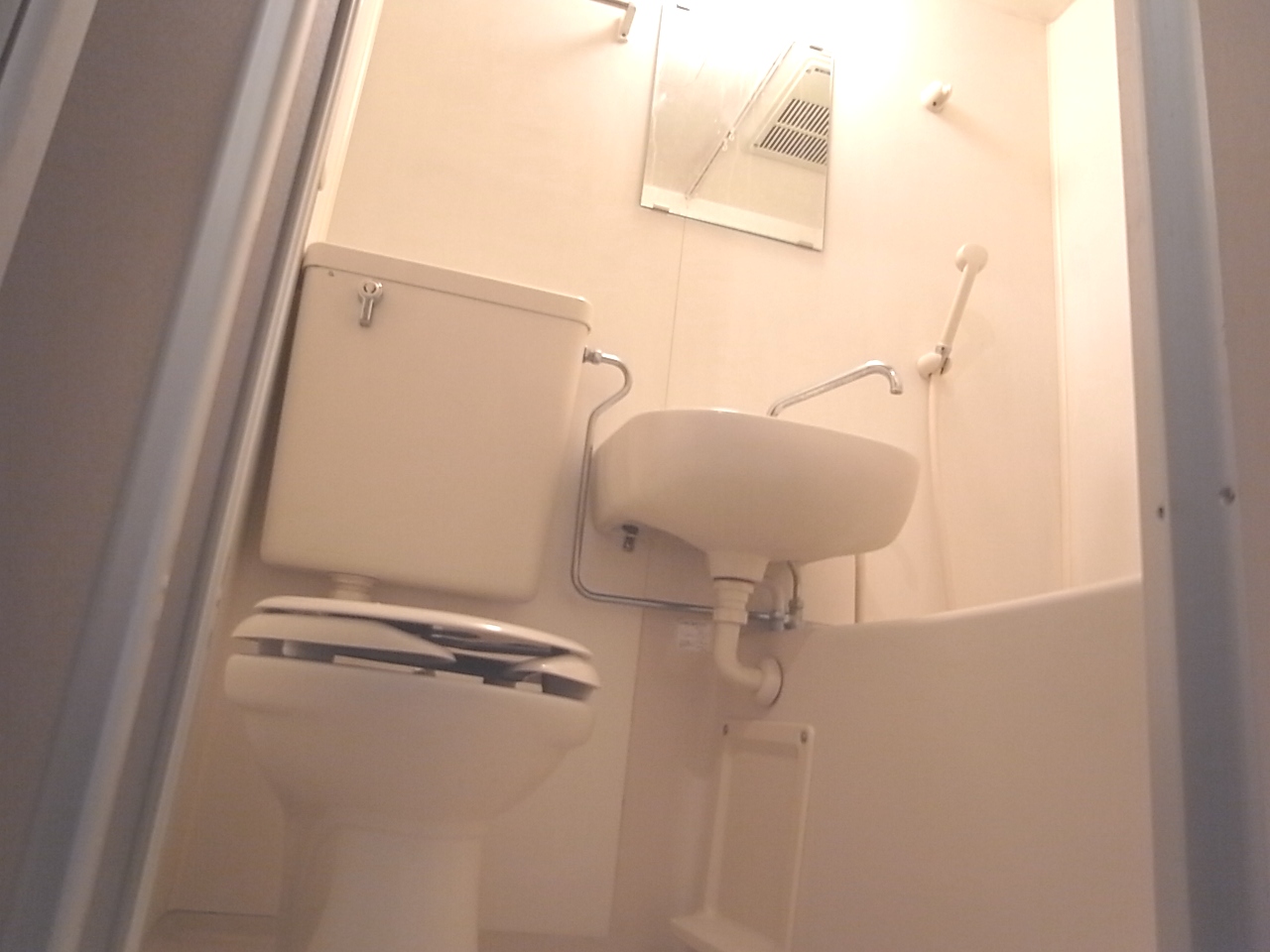 Bath. Isesaki Honcho Akkora Rent room UB