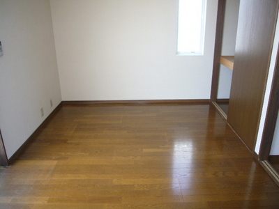 Living and room. Room 2