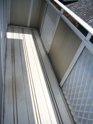 Other Equipment. Balcony