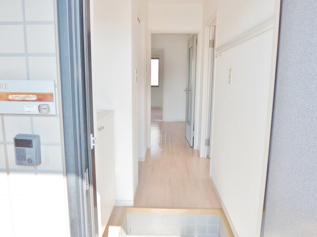 Entrance. I'm happy to build that time of your visitors can not see a private space ☆