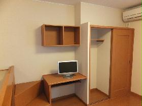 Living and room. closet ☆ Selectively used depending on the season