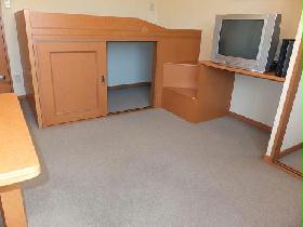 Living and room. It will be sleeping comfortably in big man ☆