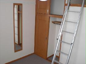 Living and room. Shooting from the window side ☆