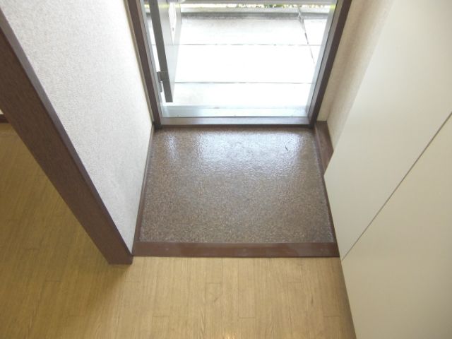 Entrance. It is entrance.