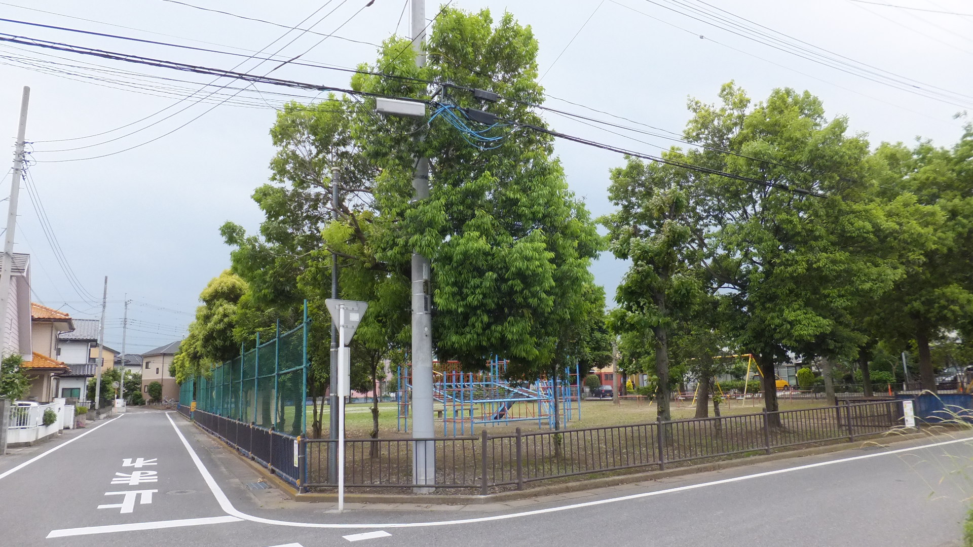 park. 111m until Renshu park (park)