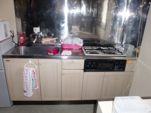 Kitchen. System is a kitchen (gas). 