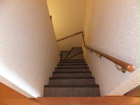 Living and room. Role in privacy protection