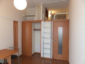 Living and room. Spacious free space