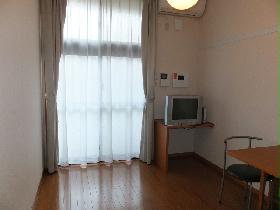 Living and room. Women must see, Monitor with intercom