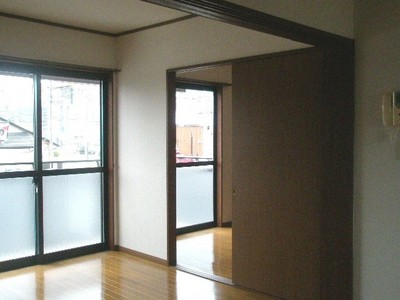 Living and room. Room 1