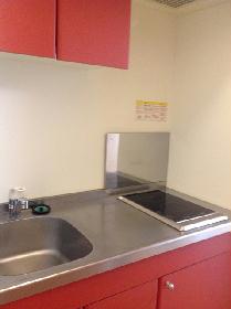 Kitchen. Happy space in the middle