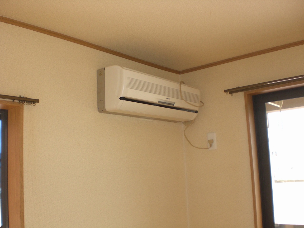 Living and room. Air conditioning