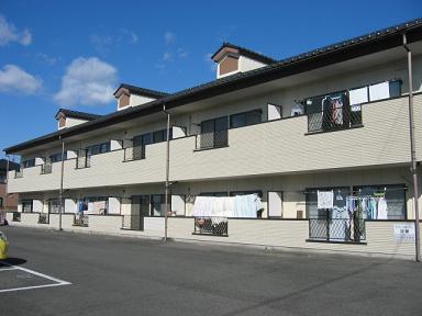 Building appearance. Good per sun! ! 