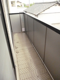 Other. It also spreads veranda!