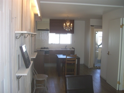 Living and room. You calm and stylish chandeliers and indirect lighting