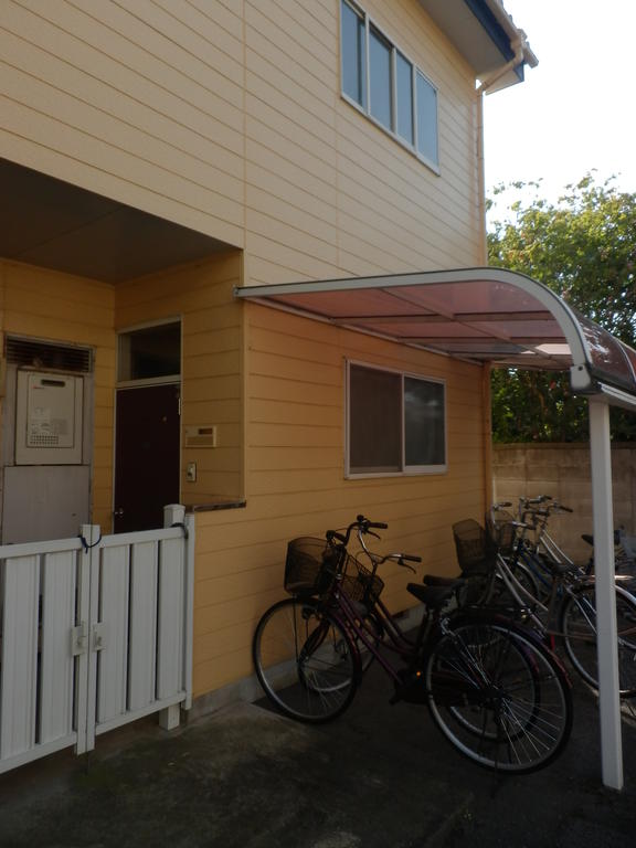 Other Equipment. Roofed, Bicycle-parking space