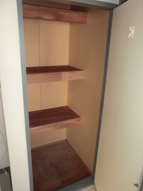 Receipt. It is housed in the dressing room