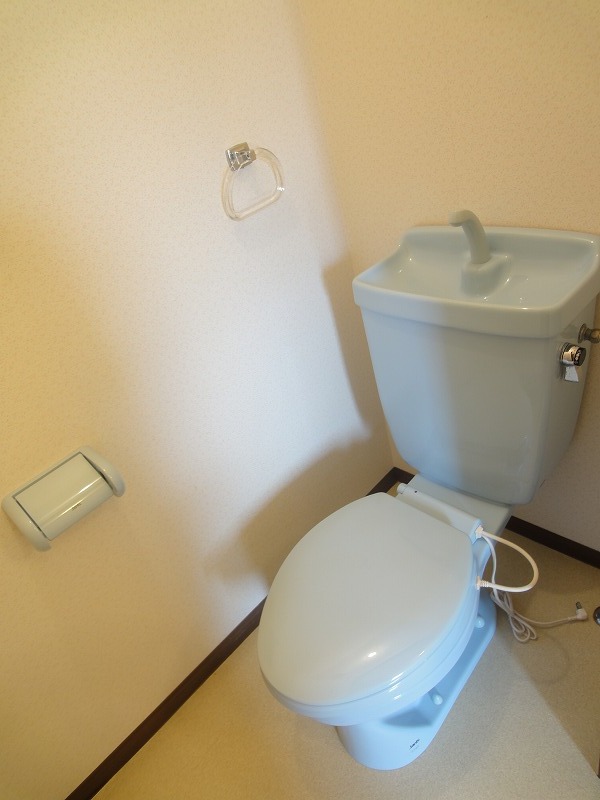 Toilet. Refreshing Blue ☆ 