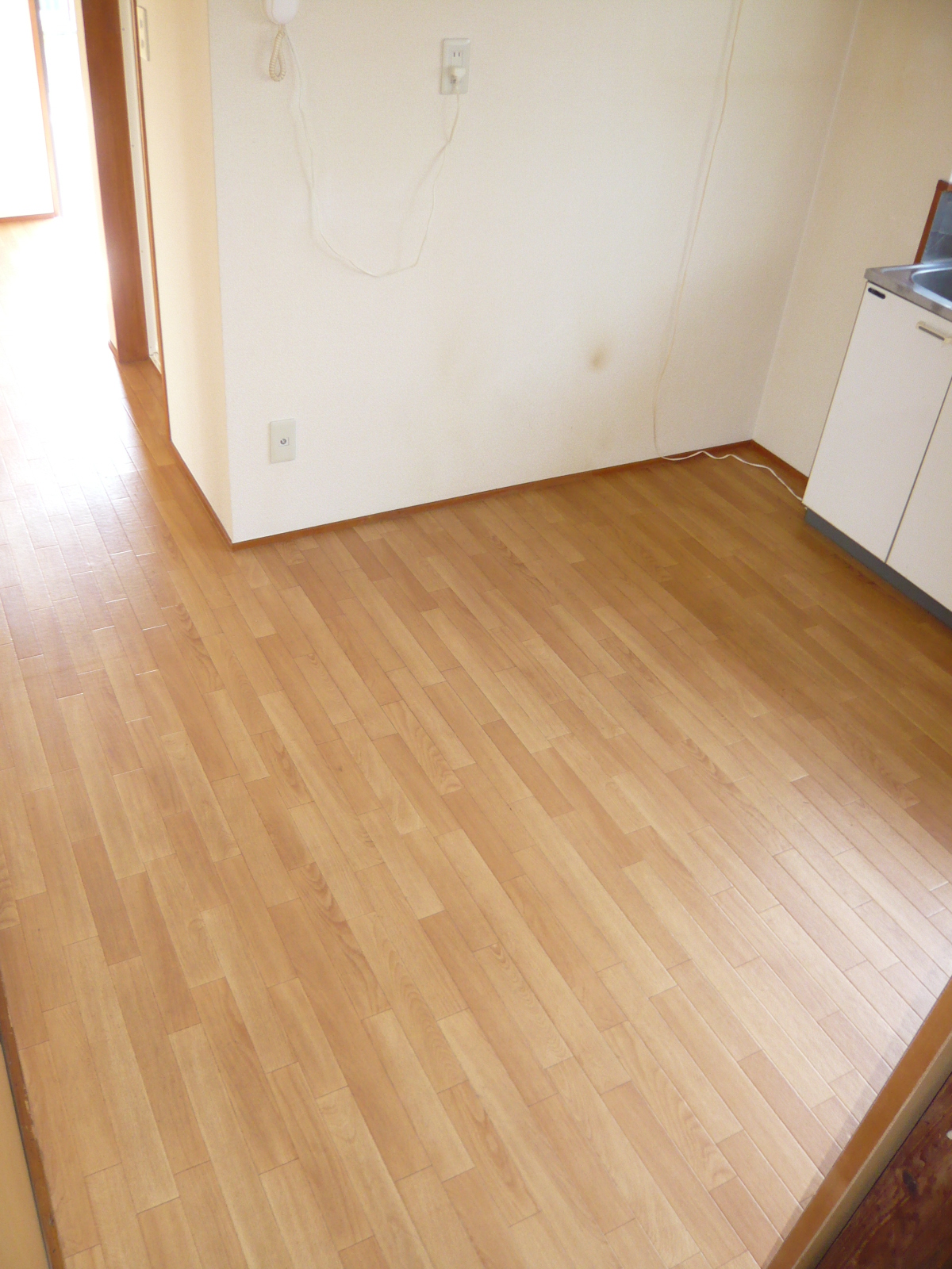 Kitchen. 4.5 Pledge of dining kitchen