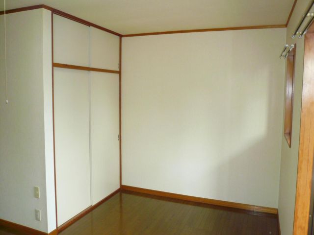 Receipt. Easily accommodated in the double doors.