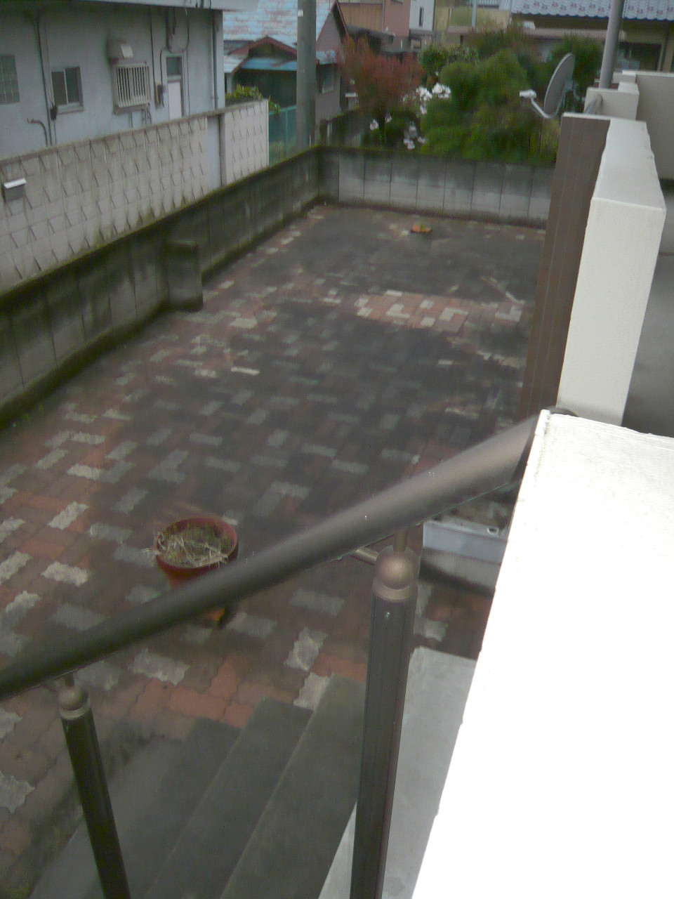 Other. The outside veranda there is a private garden of visit. 