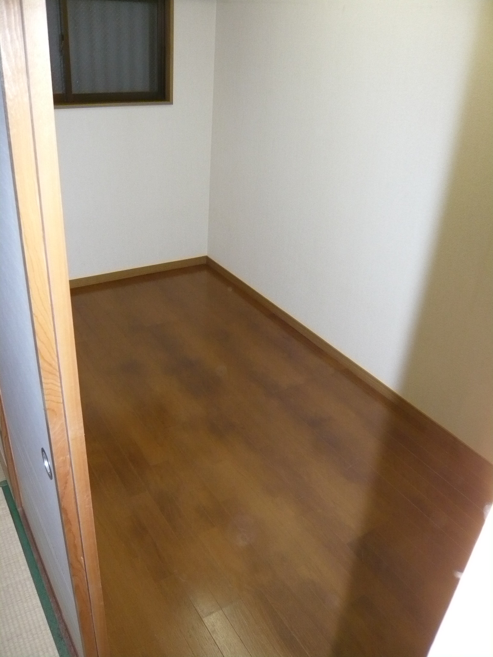 Receipt. It is a storeroom of become a Japanese-style room