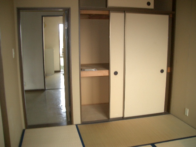 Other room space