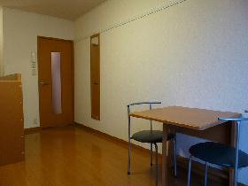 Living and room. This side, It folded the table