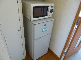 Other. Microwave & refrigerator