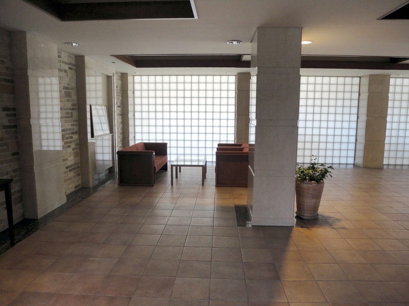 Entrance. Entrance hall